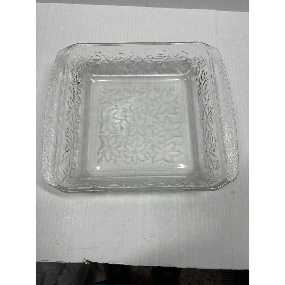Princess House Crystal Fantasia Poinsettia Casserole‎ Baking Dish 8